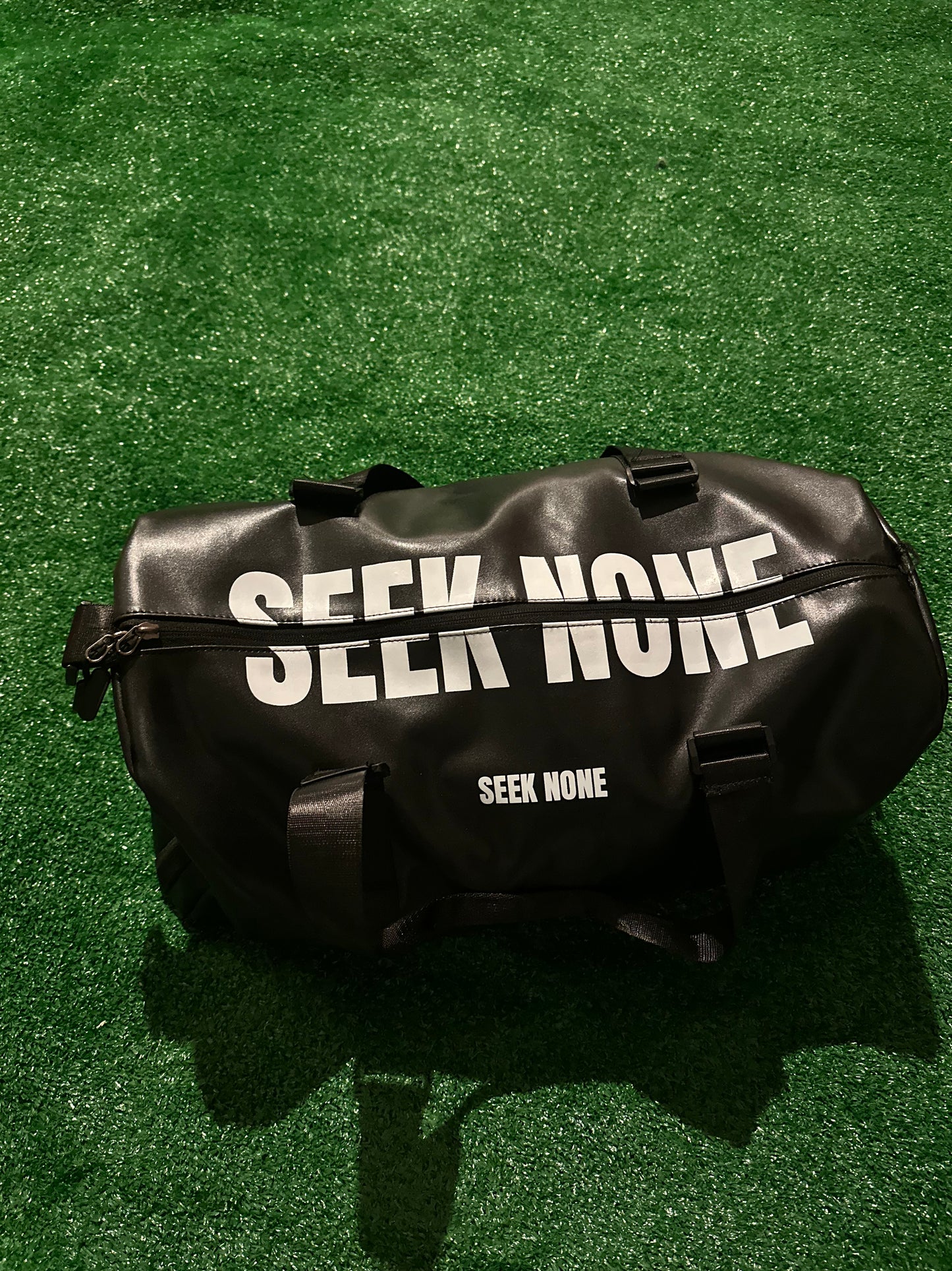 SEEK NONE DUFFLE BAG